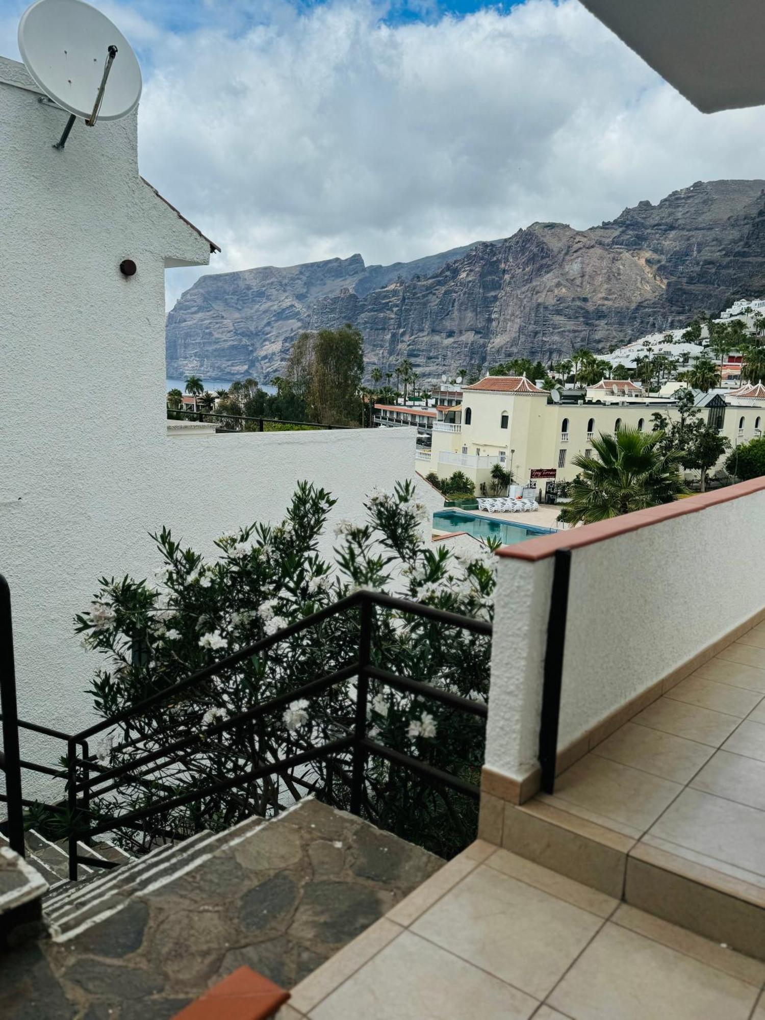 Hibisco Lazy Days Los Gigantes - Swimming Pool - Ac Puerto de Santiago  Exterior photo